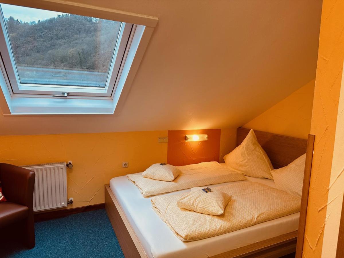 Hotel Cafe Restaurant Loreleyblick Sankt Goar Exterior photo